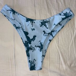 SHEIN tye dye bikini bottoms size M